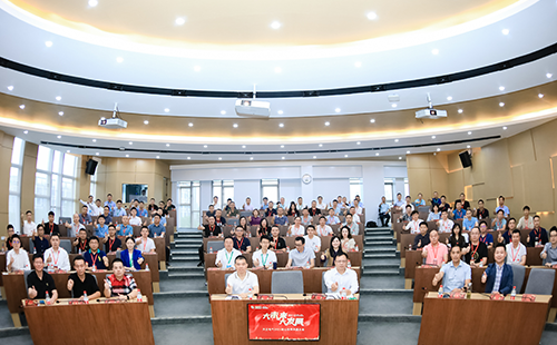 真人视讯电气2021核心伙伴共赢大会隆重举行！